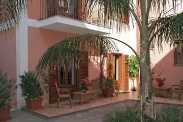 Residence Alberghiero Eolie Lipari  Aparthotel Lipari (Isola Lipari)